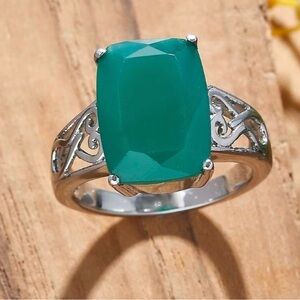 Verde Onyx 6.50 CTW Solitaire Ring in Stainless Steel